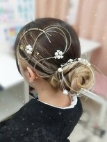 ヘアーメイク ティアラ(Hair make Tiara) 袴ヘア