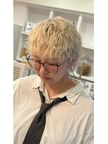 ステラ(stella)&nbsp;誰もが１回はやりたいブリーチパーマヘア