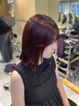 ティア(Tia.) 縮毛矯正/巻ける縮毛矯正/髪質改善トリートメント/ミディアム