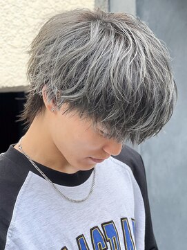 エルマーク 京都河原町(L-MARK) ダブルカラースパイラルパーマツイストパーマフェード短髪