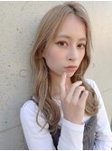 ブリーチホワイトグレージュダブルカラーレイヤー韓国顔周り江坂