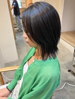 ソウスシア(SOURCE cia)&nbsp;黒髪ミディアムレイヤー【佐藤和弥】