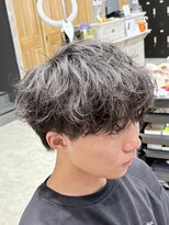フォンド 津田沼(fond.)&nbsp;MEN’S HAIR/ブルーブラック/フェザーパーマ/津田沼