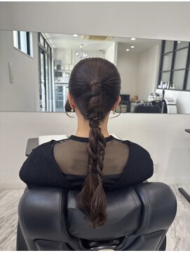 クロス ツー(COROSS2) タイトアレンジ／へアセット／お呼ばれヘア／結婚式ヘア