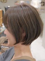 ピークアブー 原宿ハラカド(PEEK-A-BOO)&nbsp;くせ毛多毛ショートボブ大人可愛いかわいいくびれ丸み襟足