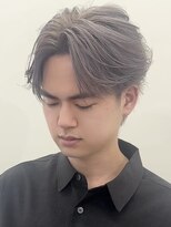 アウラ(AURA)&nbsp;フェザーショート/フェザーパーマ/ラウンドマッシュ/シルバー