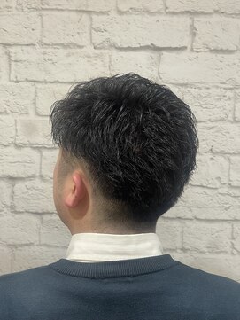 グレイスフル バーバープラチナム 六本木店(Graceful Barber platinum) 理容室定番！オシャレ刈り上げショート