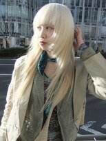 ダブ アオヤマ(DaB AOYAMA)&nbsp;縮毛矯正履歴　抜きっぱなしブリーチ　ブロンドヘア　金髪
