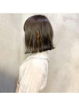 ミント(mint) 赤み除去！カーキグレー！！