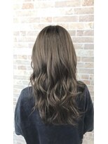 メルティエ(Mertie)&nbsp;動きを出しやすいレイヤースタイル【mertie 錦糸町】