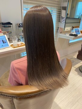 ヴィヴェンテ(VIVENTE.) ミルクティーグレージュ