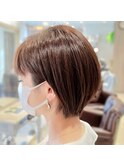 ショートボブ