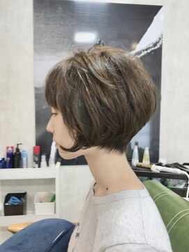 クーロン(Qoolon) ショート × シンプル × ニュアンスカール☆