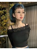 ショートウルフミディアムレイヤーカット前下がりボブ美髪