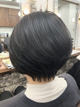 エモーション emotion hair 大人ショート