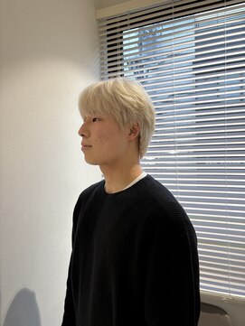 グラフ 立川(Graph.) メンズカット/ホワイトベージュ