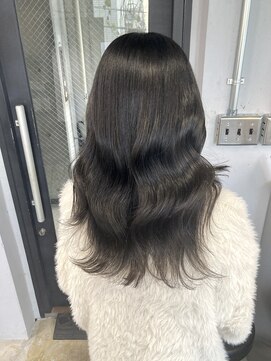 ロク 高田馬場(lok) 髪質改善カラーでつくるカーキグレー【高田馬場　lok】