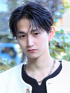 ゴールド 京都 三条(GOALD) フェザーパーマ波巻きツイストスパイラル刈り上げセンターパート