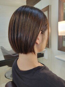 スタイル 成城学園前(STYLE) 丸み×くびれで“首が細く見える”大人ショート