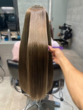 ソル 八王子(SOL) ハイトーンでもできる縮毛矯正