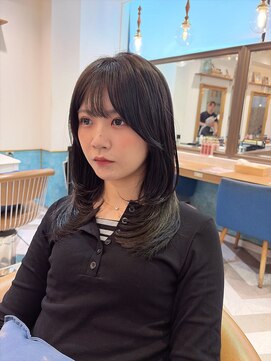 ロンドアベニール 北千住(Lond avenir) ダークパープル/レイヤーボブ/顔周りレイヤー/ミルクブラウン