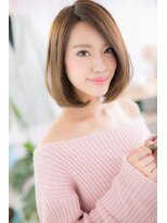 ミック ヘアアンドメイク アップ 駒込店(miq Hair&Make up)&nbsp;かき上げバングでアシンメトリーワンレンミニボブ