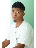 にもう&nbsp;アップバングサイドパートフェードカット 3