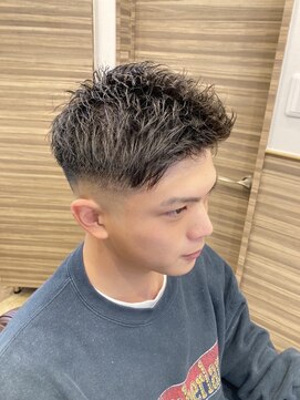 銀座マツナガ 神田店 20代30代40代メンズショートフェザーマッシュツーブロック短髪