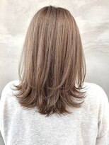 カリン 横浜店(carin) 【carin 横浜店】ベージュ♪【ブリーチオンカラー】