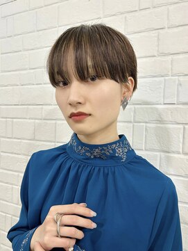 ルアウ 岡本店(LUAU) マッシュショート/前髪あり/大人ショート/インナーカラー
