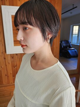 ガーランド (Garland) 大人ショートボブレイヤー×水素透明感ブラウン