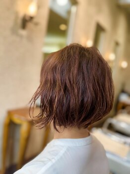アースアート(earth art)の写真/ドライカットで一人ひとり髪の状態を見ながら切ってくれる♪悩んでいる髪質も【earth art】にお任せ!!