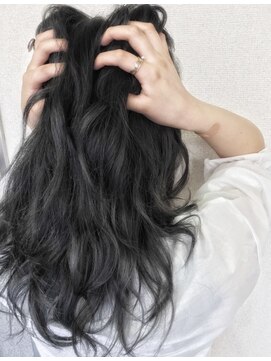 ラックスビーギャラリー なんば駅前店(LUXBE GALLERY) ＊津村＊style by LUXBE＊グレージュ