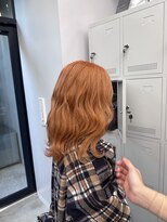 ヴァーディ オモテサンドウ(Vardy omotesando)&nbsp;オレンジカラー　暖色カラー