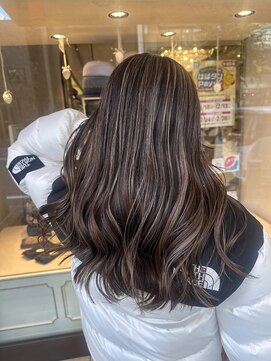 アンダーバーホワイト(_white) ハイライト