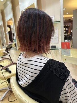 ミリ(milli Produce by ITAKURA) 丸くならないグラデーションボブ