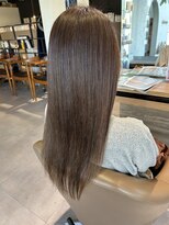 アンプヘアー 桂店(unpeu hair)&nbsp;ビカクストレート×オリーブグレージュ