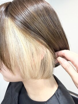 ヘアールーム(Hair Room) ホワイトベージュのイヤリングカラー*