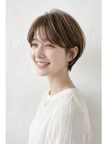 ハクア(HAKUA)&nbsp;【360度美シルエット】小顔に見せる大人可愛い丸みショート