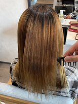 ルーチェ(Lu-che)&nbsp;ブリーチ履歴の方の艶髪ストレート