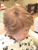 ヴィサージュロカ(VISAGE Loca) [シニア世代にオススメ] 80代のカッコイイ、淡いカラー。