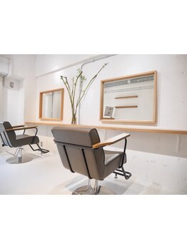 ２席のみの居心地の良い空間で、アナタのなりたい姿を叶えます♪[ショート/イルミナ/ニュアンスショート]