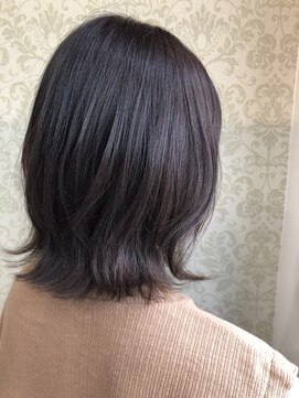 ヘア バース ラヴィエール(Hair BIRTH Laviere) ミディアムレイヤー