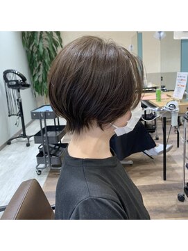 ザ ラブズ ラフズ ヘアー 本店(the loves laughs hair) 大人ショート