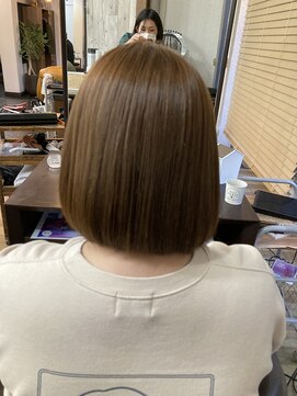 アトール(ATOLL by INFINI) 前下がりボブ