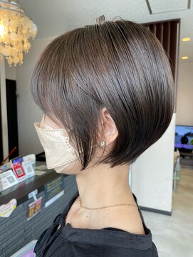 クラフト イオンタウン旭店 ショートボブ