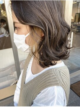 ミニム ヘアー(minim hair) 【minim×日比】前下がりミディ×ナチュラルハイライト