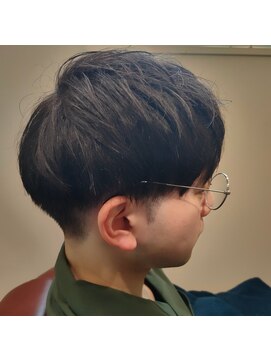 クララン(clarens) 刈上げマッシュスタイル