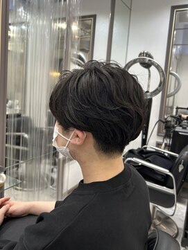 エスカーラ 表参道(THE ESCALA) ＠shino_ne197/パーマ×アップバングスタイル