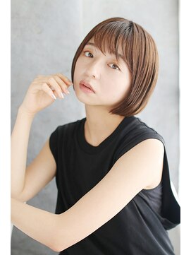 ミラー プラス エヌ(MIRROR+n) 20代30代40代　服を問わない春のミニボブ【宝塚】＃775